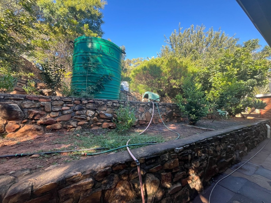 5 Bedroom Property for Sale in Protea Park North West
